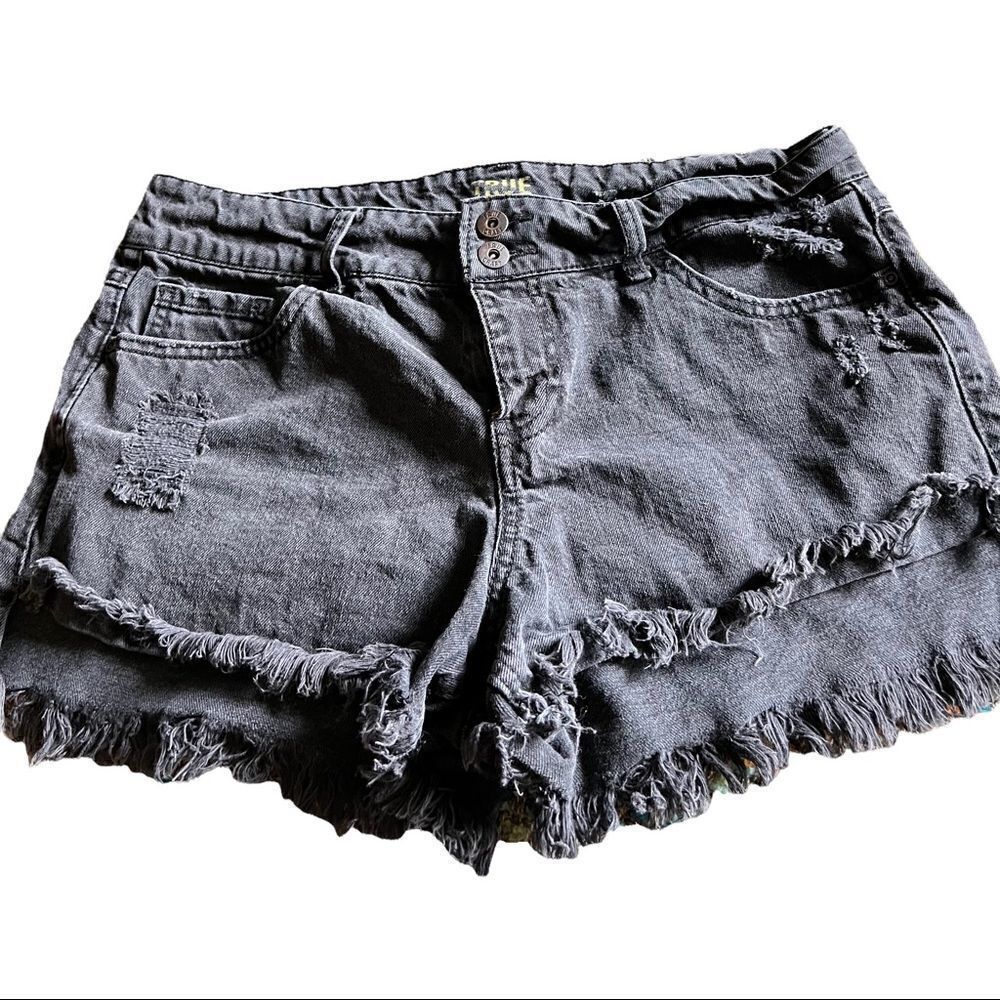 True Craft distressed cutoff black denim shorts‎ juniors size 11
